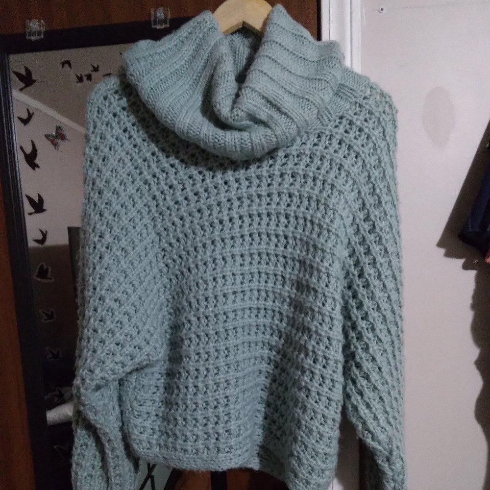 Woman's Sweater